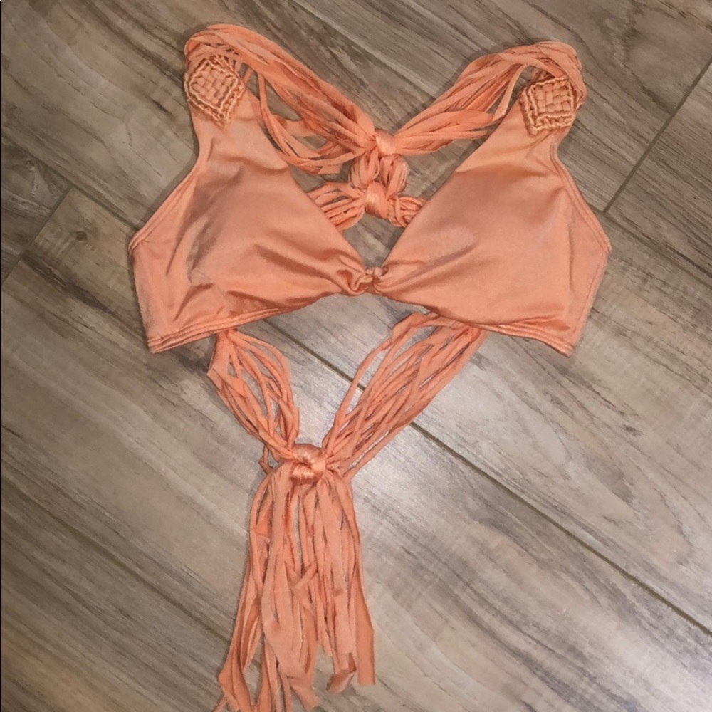 Bikini top